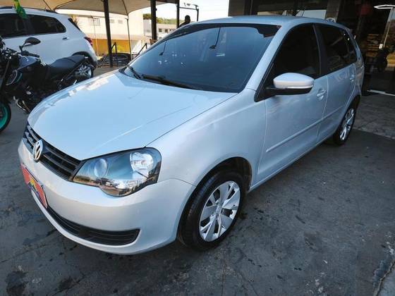 VOLKSWAGEN POLO 1.6 MI 8V E-FLEX 4P MANUAL